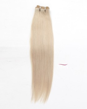 70s-fashion-women-white-blonde-hair-platinum-blond-hair