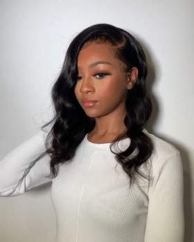 Pretty Pre Plucked Glueless Closure Wig Body Wave Wig With Closure
